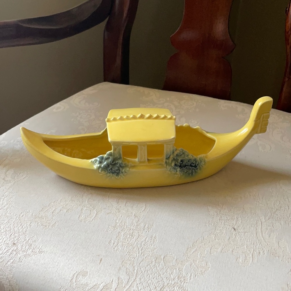 McCoy USA gondola planter, candy dish, decor, vintage 1950s, yellow, green glaze